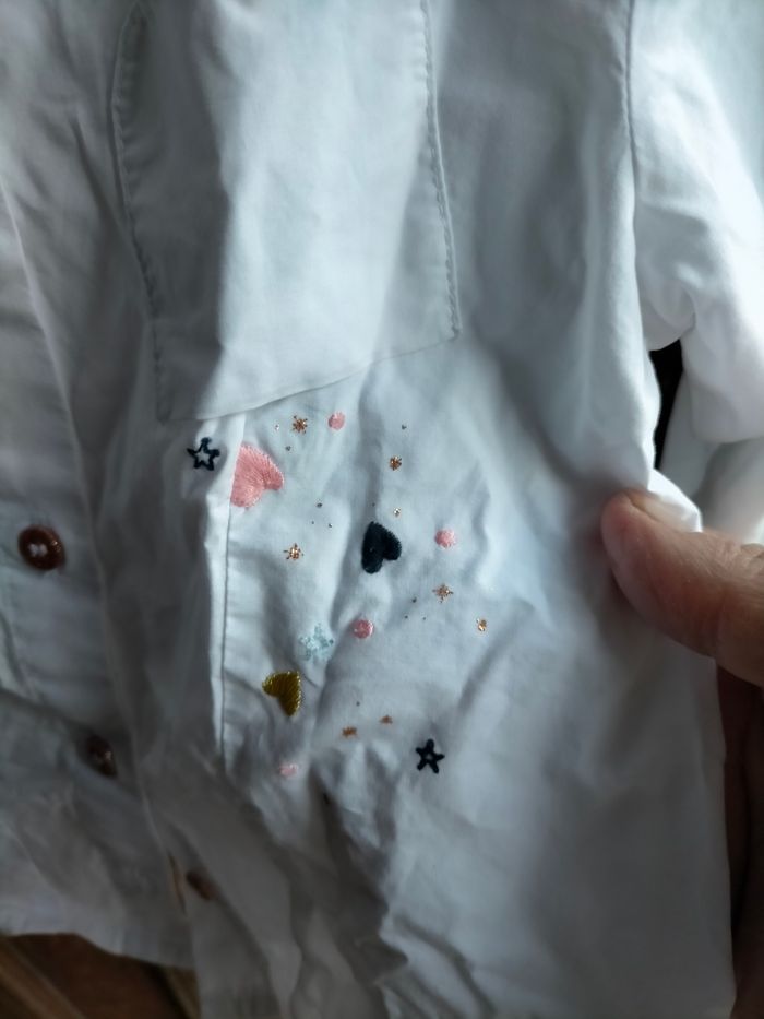 Très belle chemise Catimini 6 ans - photo numéro 3