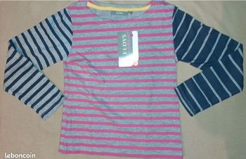 Haut à manches longues neuf 6 ans