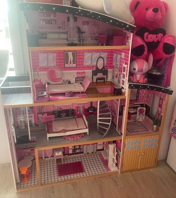 Maison poupée Lol