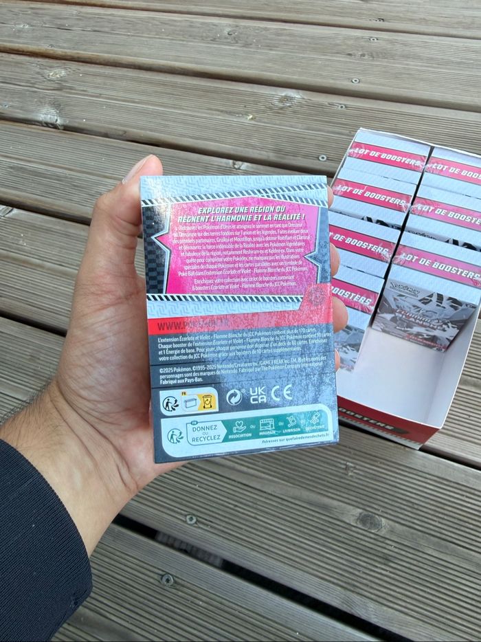 Lot de 8 bundle Pokémon ev10.5 Flamme Blanche - photo numéro 4