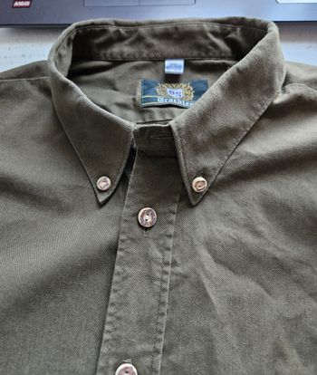 Magnifique chemise homme  kaki chasse