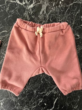 Pantalon tape à l’œil