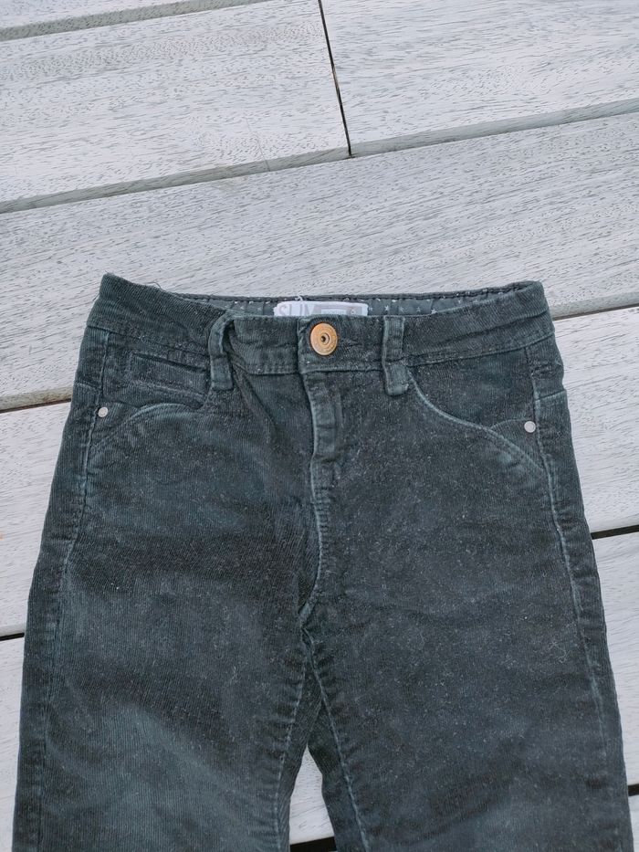 Pantalon velours slim noir Okaïdi