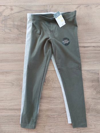 2 legging primark 5-6 ans neuf fille