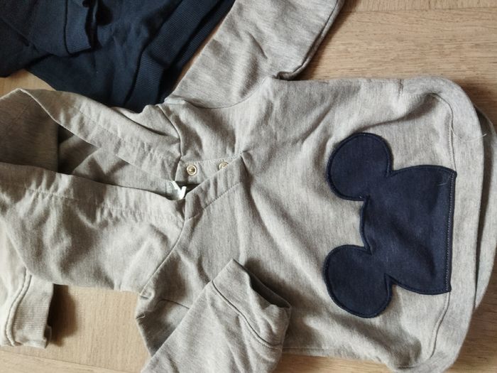 Lot 3 pulls bébé - photo numéro 2