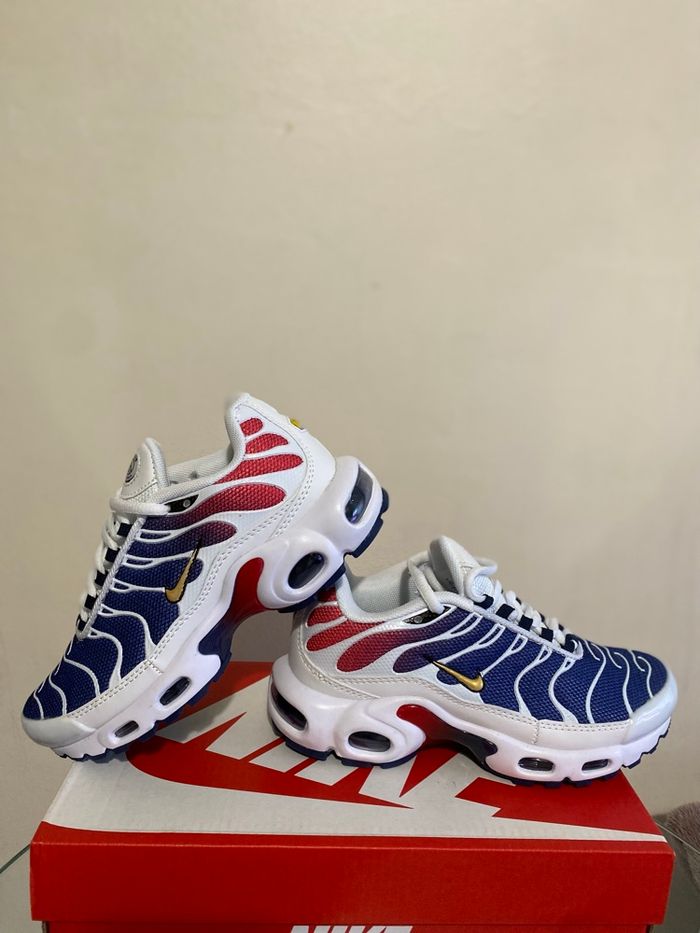 Basket Nike tn PSG - photo numéro 4