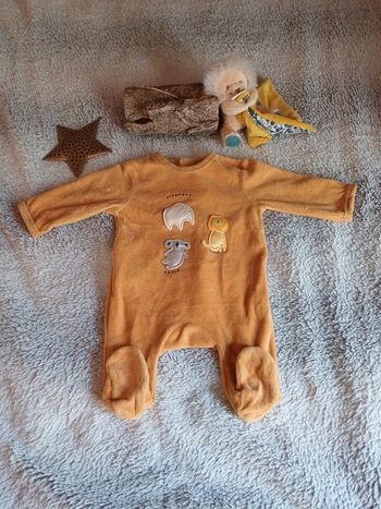 Pyjama garçon  taille 1 mois kiabi