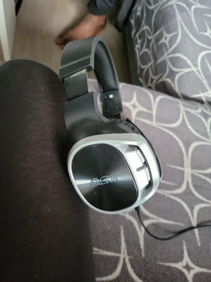 Casque gaming neuf jamais ouvert - photo numéro 5