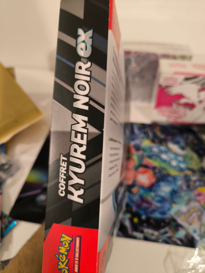 Coffret pokémon Kyurem noir ex - photo numéro 3