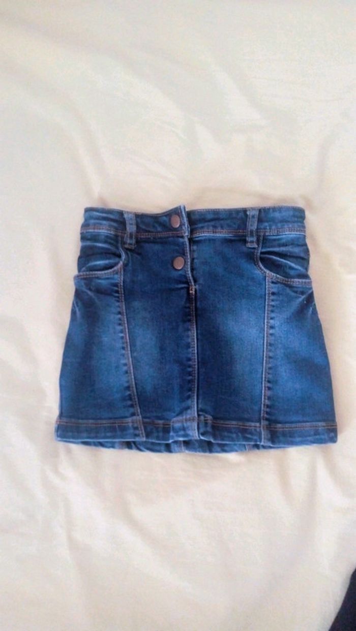 Jupe en jean délavé neuve