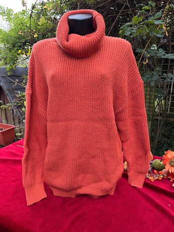Pull col roulé oversize orange – Taille 2XL ou T 50 / 52
