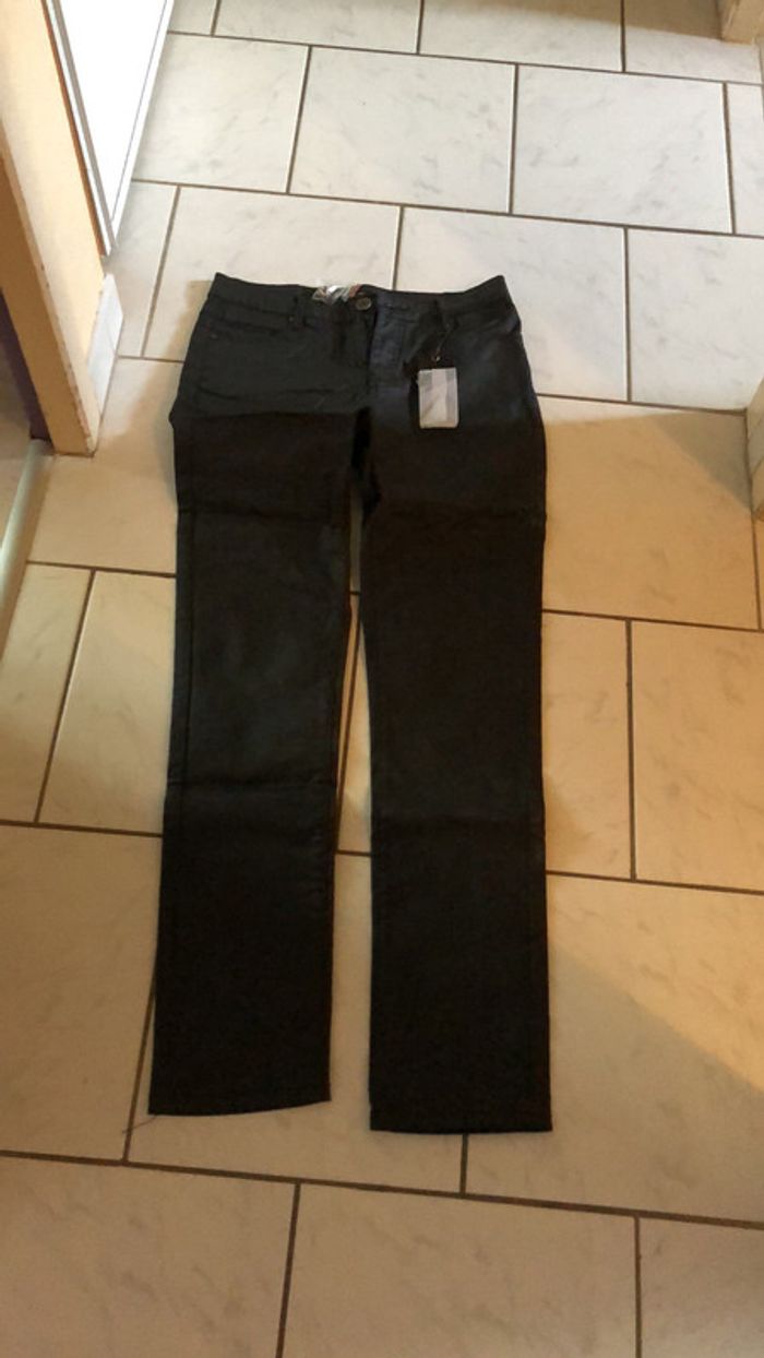 Pantalon satiné