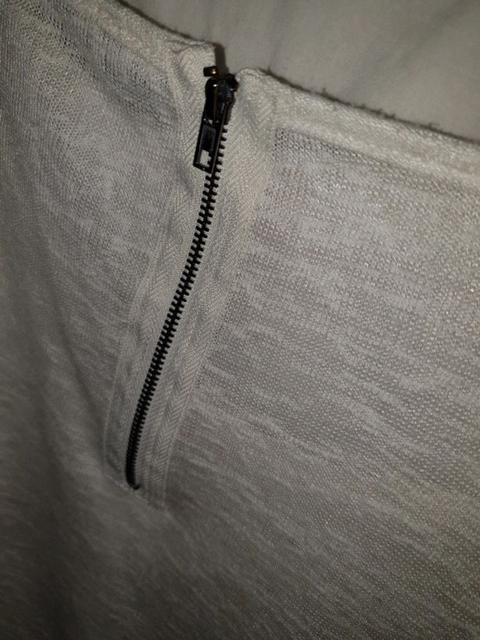 Haut blanc cassé - photo numéro 2