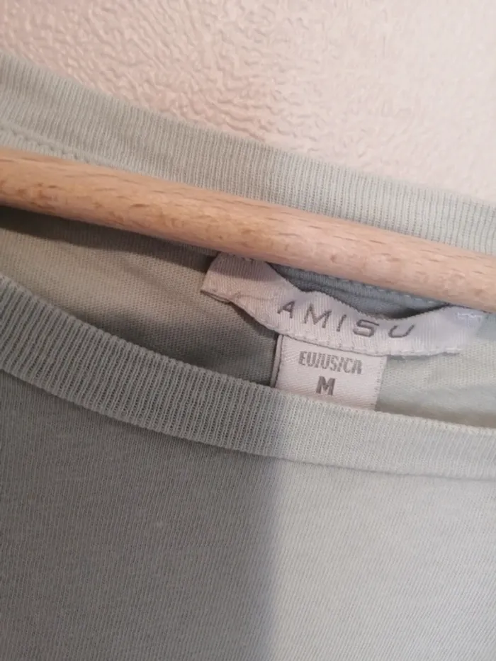 Tee shirt AMISU vert pâle taille M - photo numéro 2