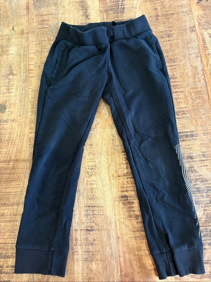 1 jogging et 1 legging taille  6 ans - photo numéro 4