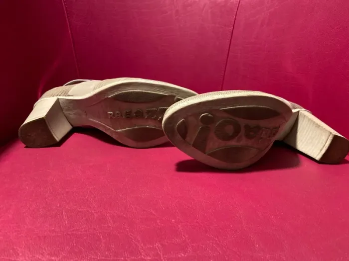 Sabot à talons en cuire taille 37 - photo numéro 5
