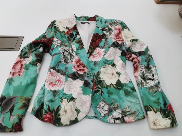 Veste fleurie pivoine