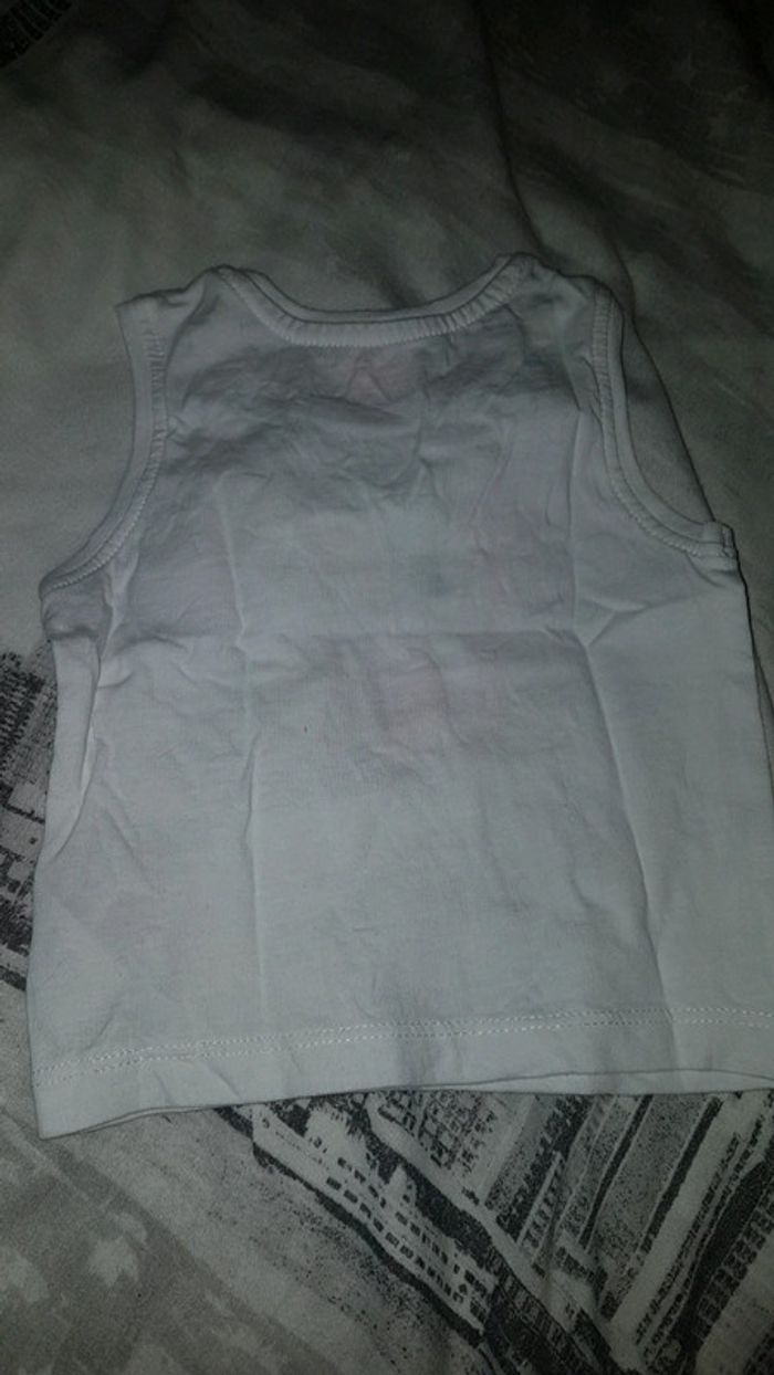 Débardeur primark 3-6mois/68cm 0€50 -50% dès 2 achetés - photo numéro 3