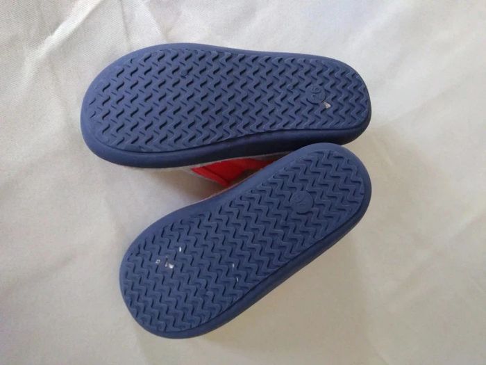 Chaussons Taille 26 - photo numéro 2
