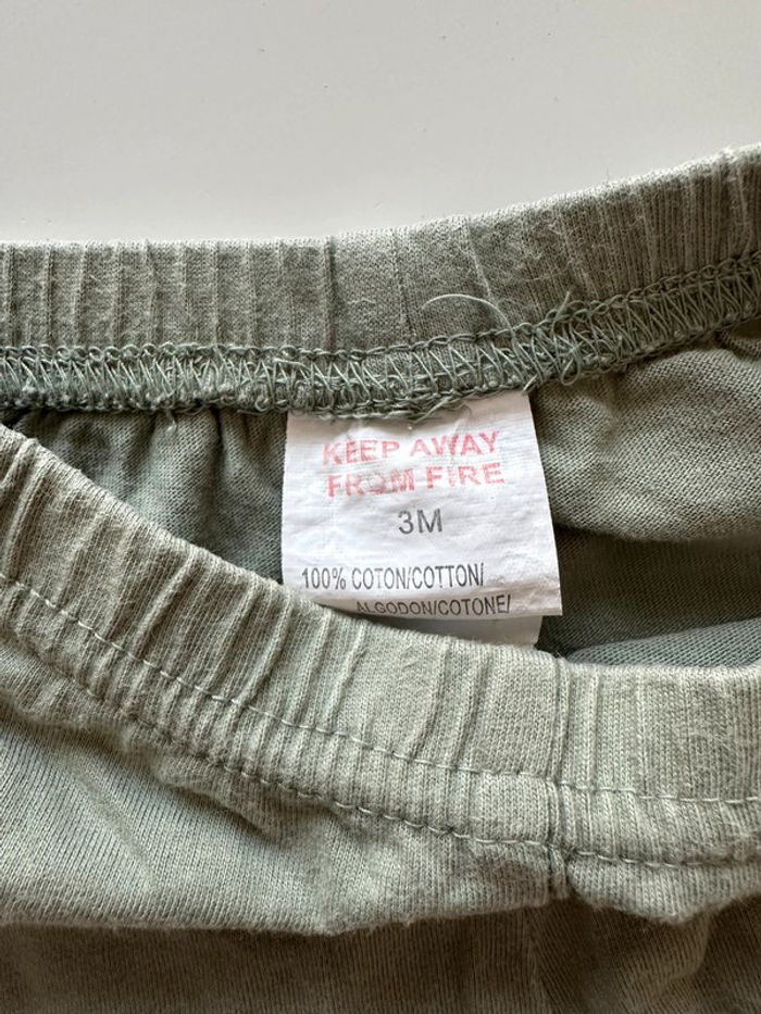 Short kaki - 100% coton - 3 mois - photo numéro 3