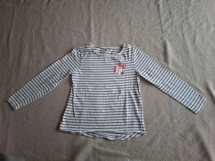 T shirt manche longue taille 8 ans