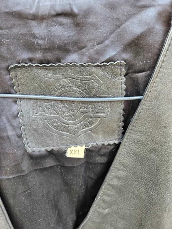 Veste en cuir - photo numéro 2