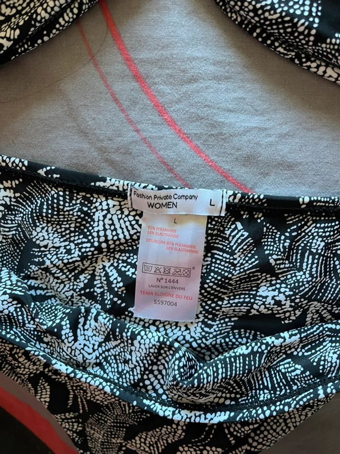 Maillot de bain 2 pièces - photo numéro 2