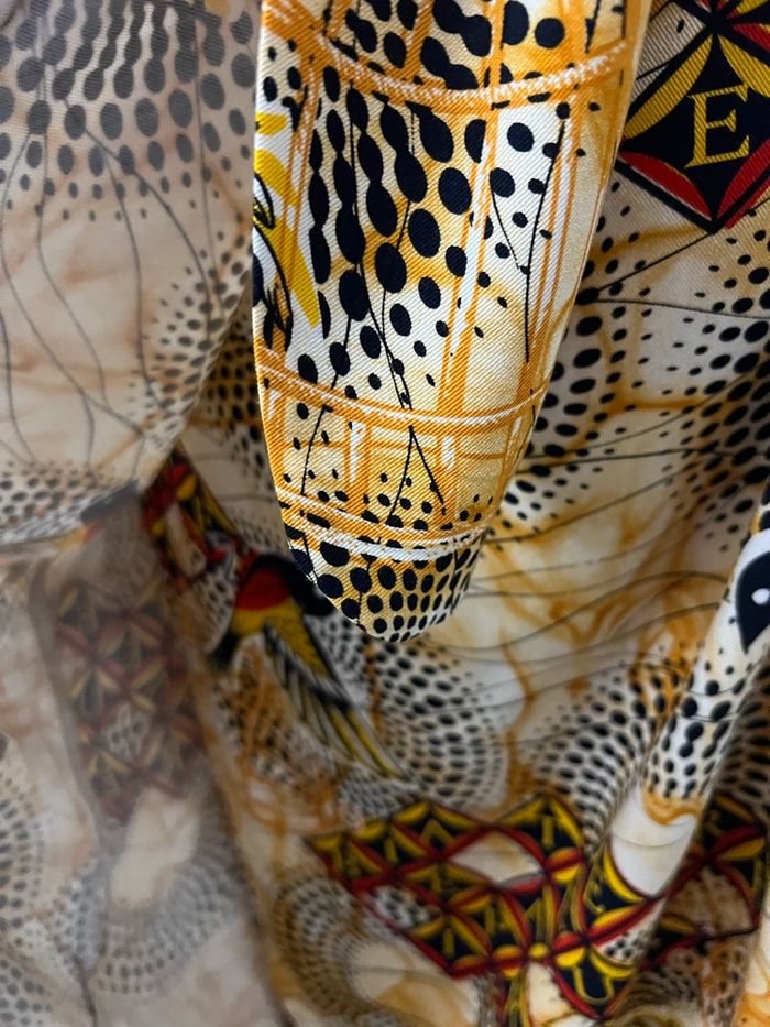 Jupe midi portefeuille imprimée jaune rouge et noire Camaïeu - photo numéro 3