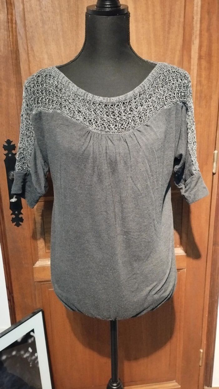 Tee shirt