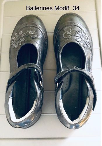 Ballerines cuir verni pointure 34