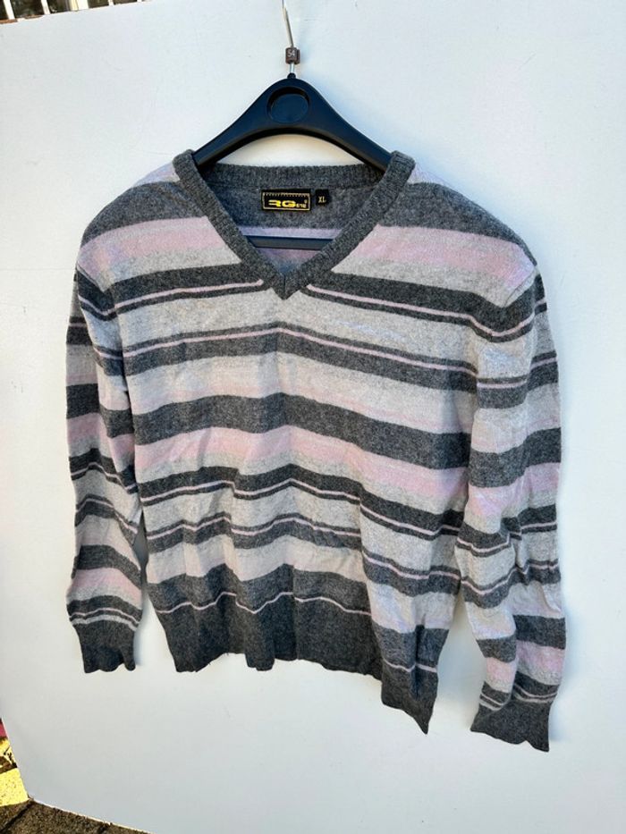 Pull à rayures - photo numéro 4