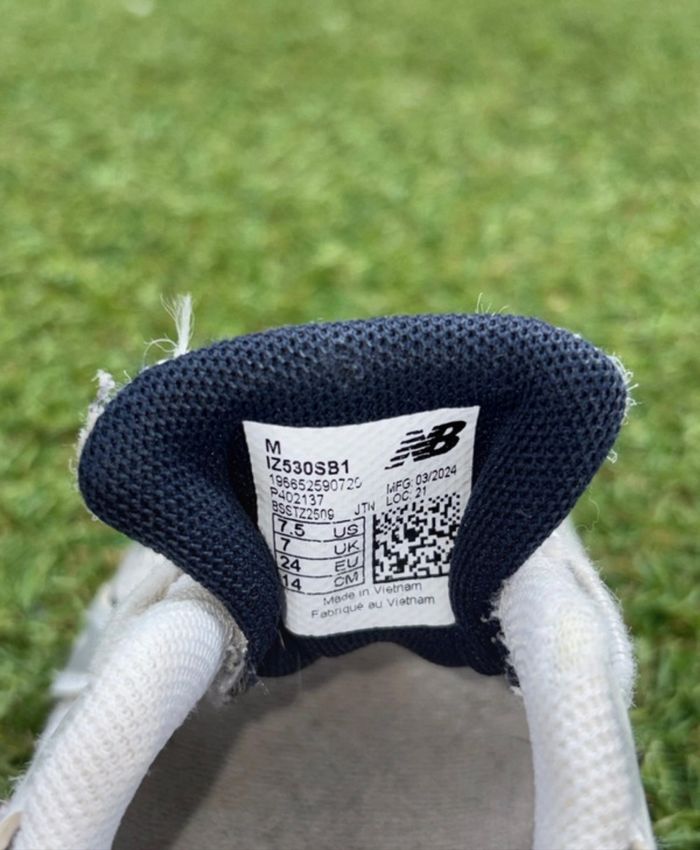 NEW BALANCE 530 taille 24 - photo numéro 4