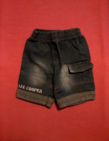 Short jeans taille 3 mois