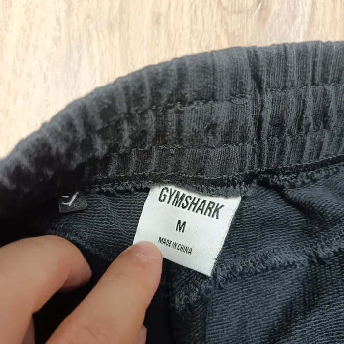 Short gymshark homme M noir - photo numéro 4