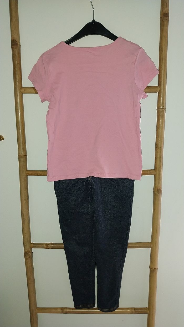 Ensemble fille 8 ans Très bon état - photo numéro 2