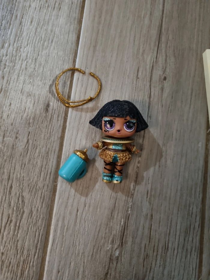 Poupee LOL cléopatre