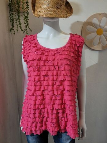 Débardeur volants et sequins