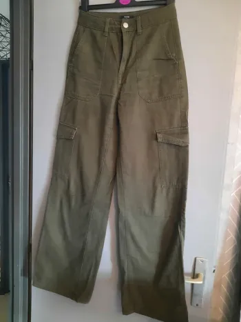 Pantalon large cargo taille 32