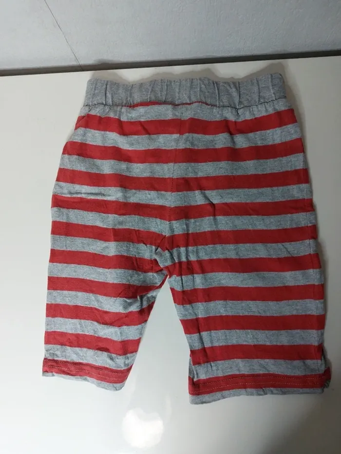 Kinder Short gris , rouge - photo numéro 2