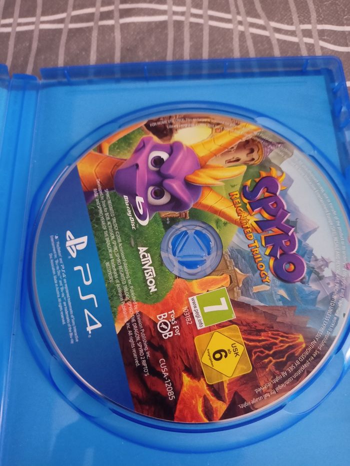 PS4 spyro - photo numéro 3