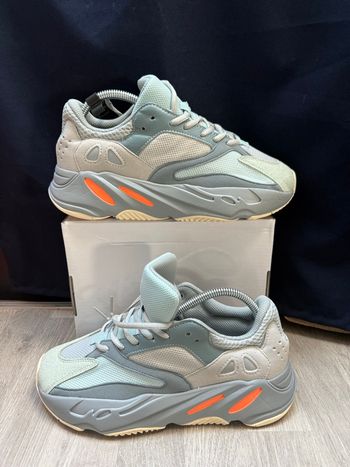 Yeezy 700