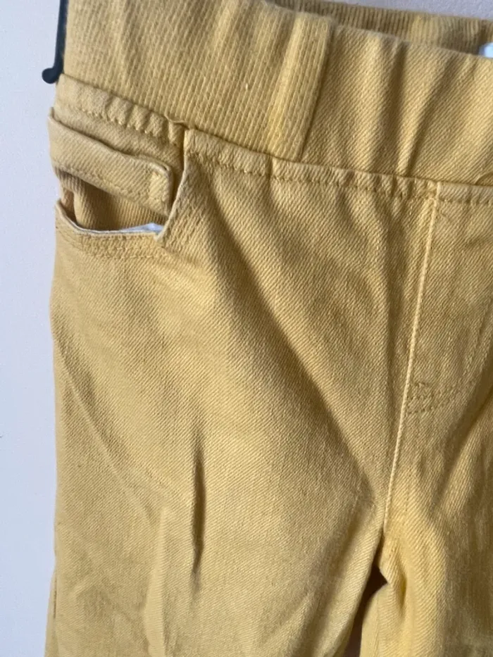 Pantalon slim jaune - photo numéro 2