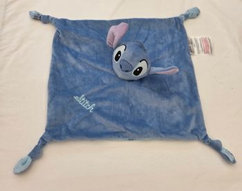 Doudou Stitch carré plat bleu- Etoiles - Primark