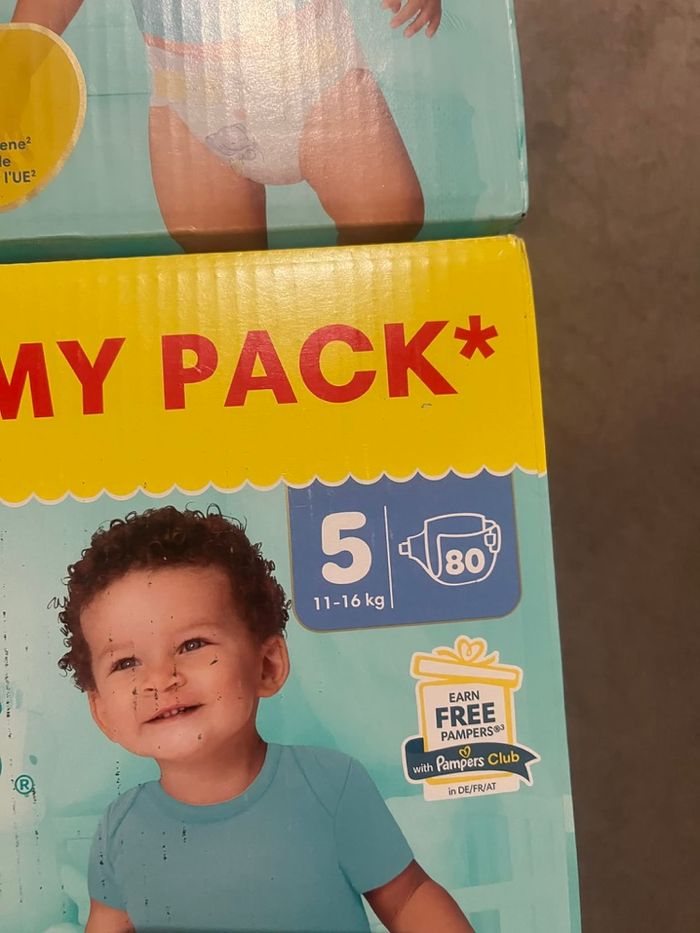 Pampers Premium taille 5 maxi pack (2 cartons) - photo numéro 2