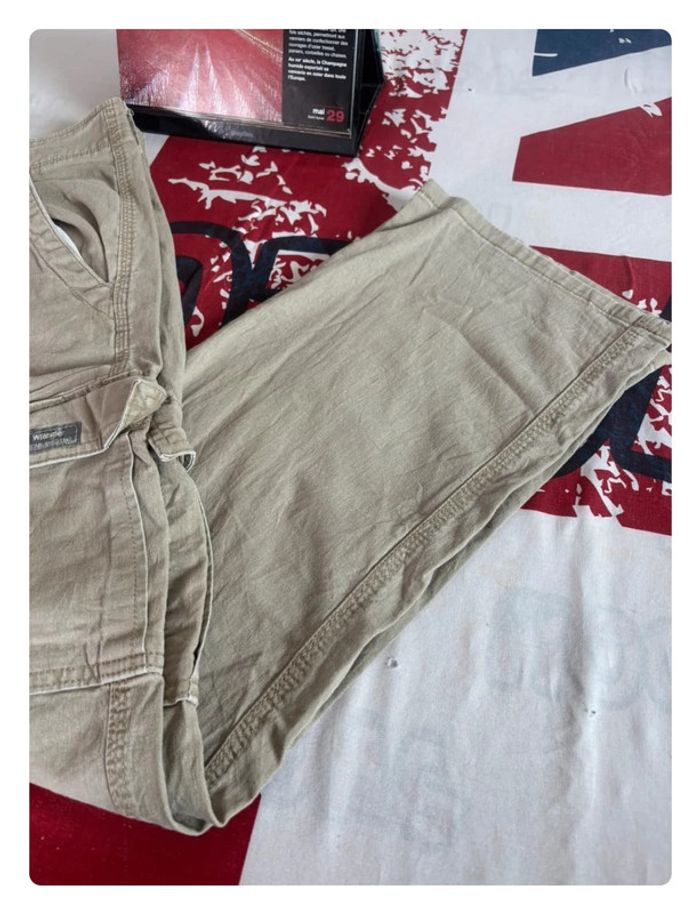 Pantalon cargo Wrangler taille 46 marron clair/ beige crème - photo numéro 3