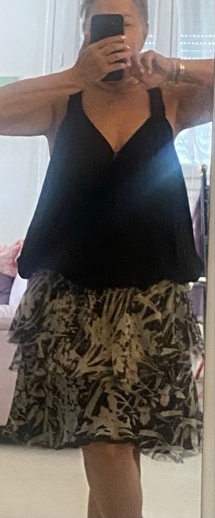 Haut chic en organdi pour les fêtes de fin d’année - photo numéro 2