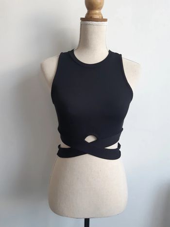 Haut court noir Jennyfer T34