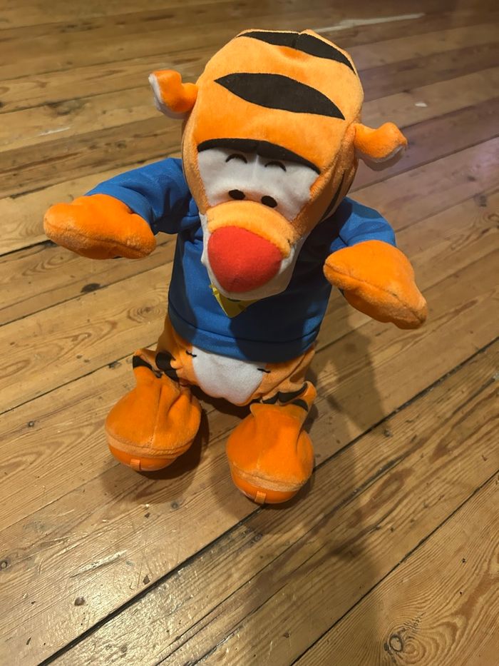 Tigrou super détective téléguidé Fisher Price - photo numéro 5