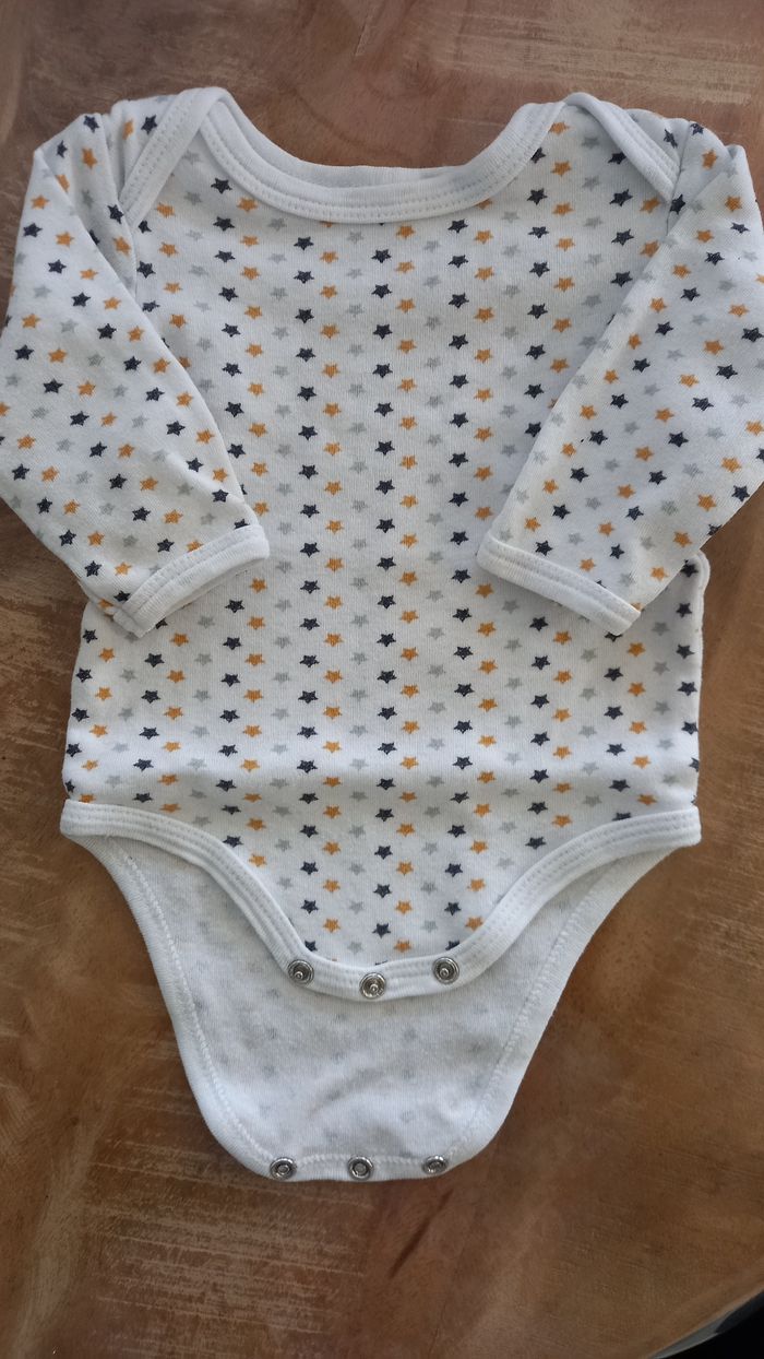 Lot de 3 bodies 3 mois - photo numéro 2