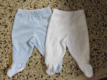 lot de 2 pantalons avec pied tex taille 1-3 mois